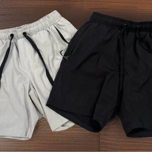 Aeropostale Men's Black/Gray Lined Shorts Size XS Zipper Pockets